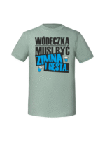 Męska koszulka  z nadrukiem – Wódeczka musi być zimna - obrazek 4