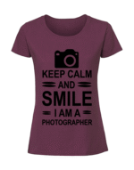 Damska koszulka  z nadrukiem – Keep calm and smile photographer