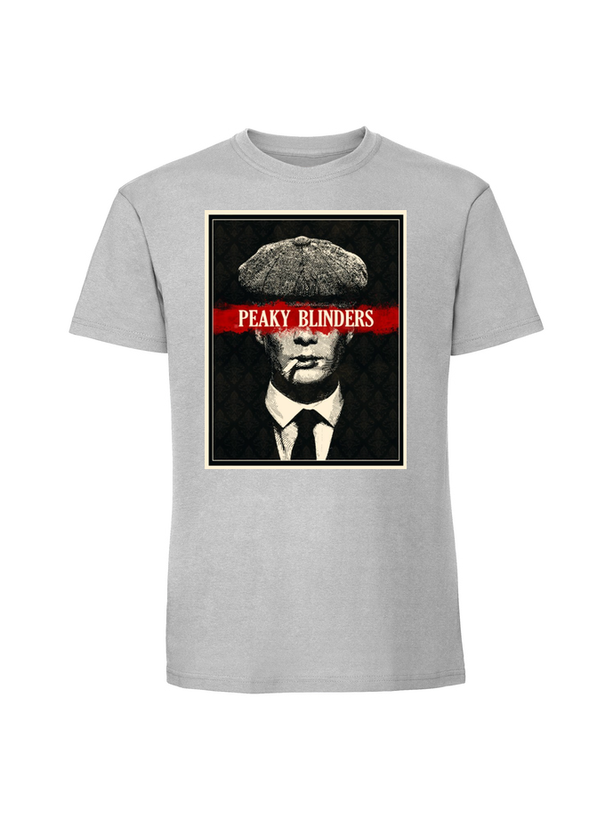 SE00141_pastelowy_szary.png Męska koszulka z nadrukiem – PEAKY BLINDERS czerwony pasek - obrazek 1