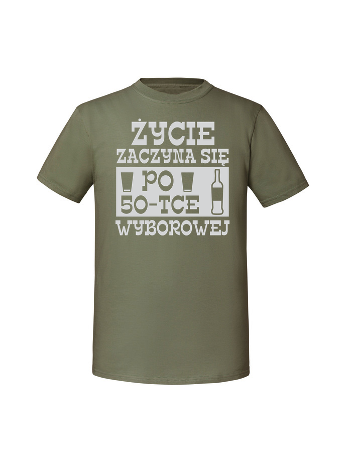 UR00273_olive.png Męska koszulka z nadrukiem – 50 ŻYCIE ZACZYNA SIĘ PO 50 - obrazek 1